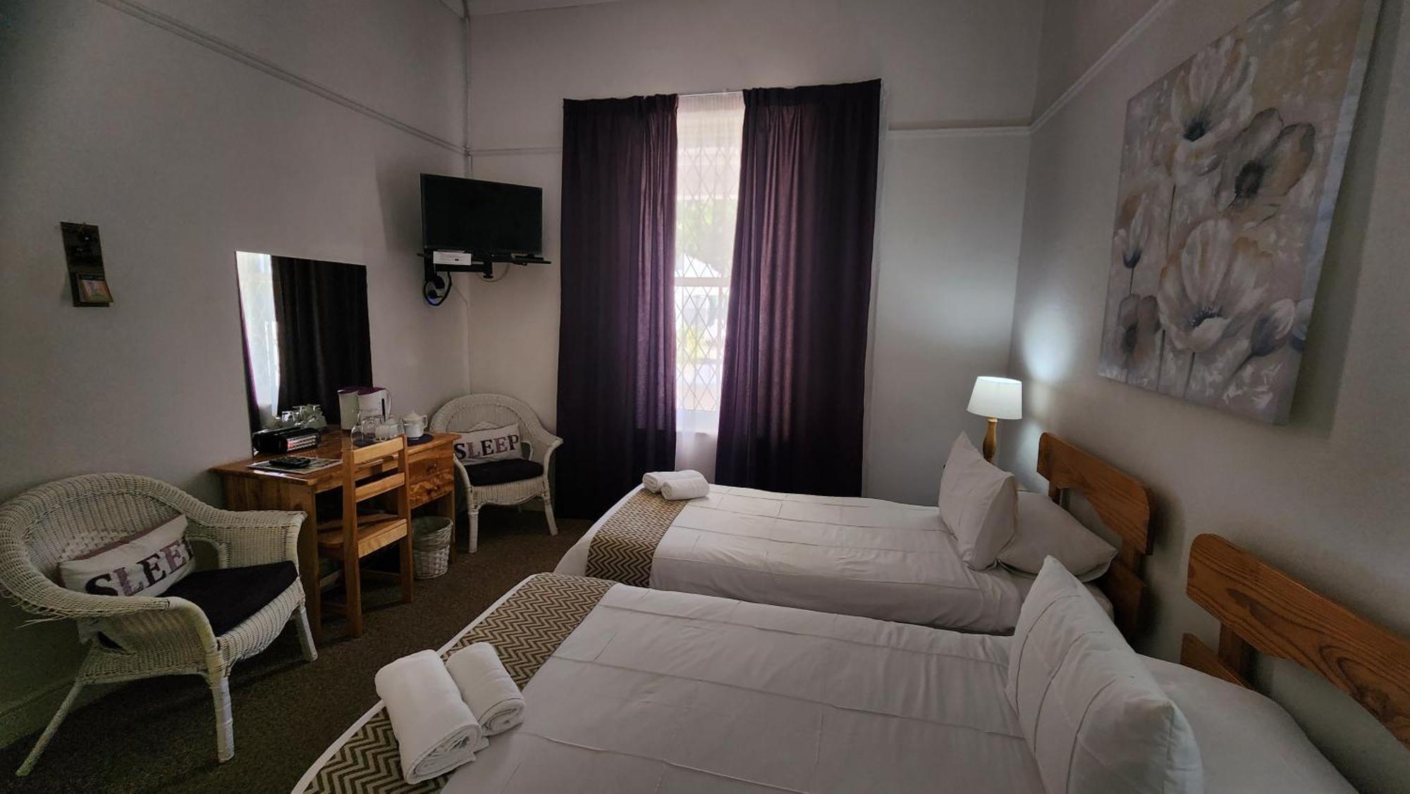 Country Village Graaff-Reinet Eksteriør billede