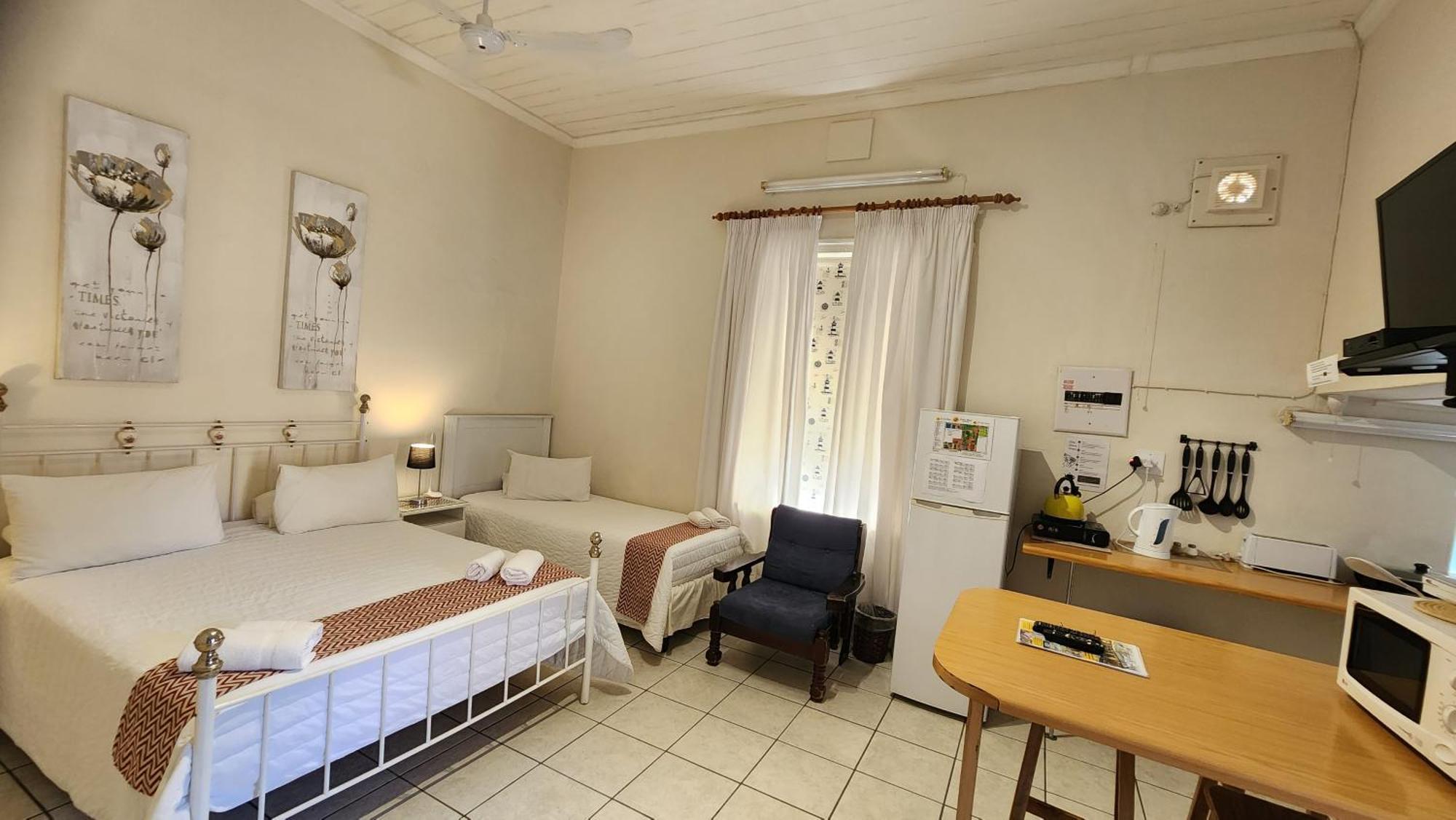 Country Village Graaff-Reinet Eksteriør billede