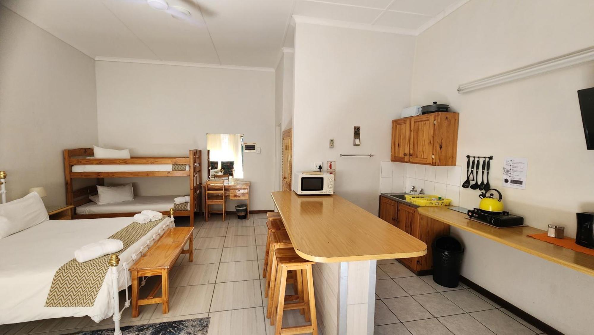 Country Village Graaff-Reinet Eksteriør billede